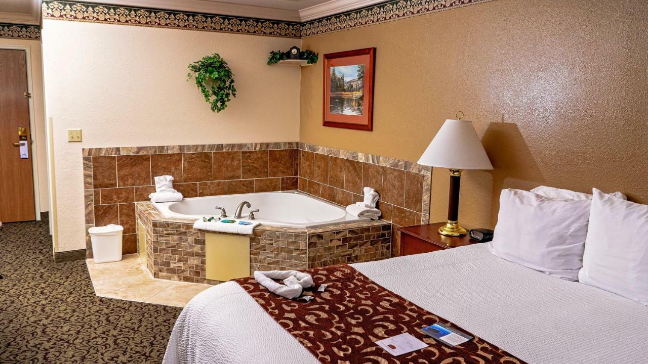 Fairbridge Inn Express Dillon Bagian luar foto