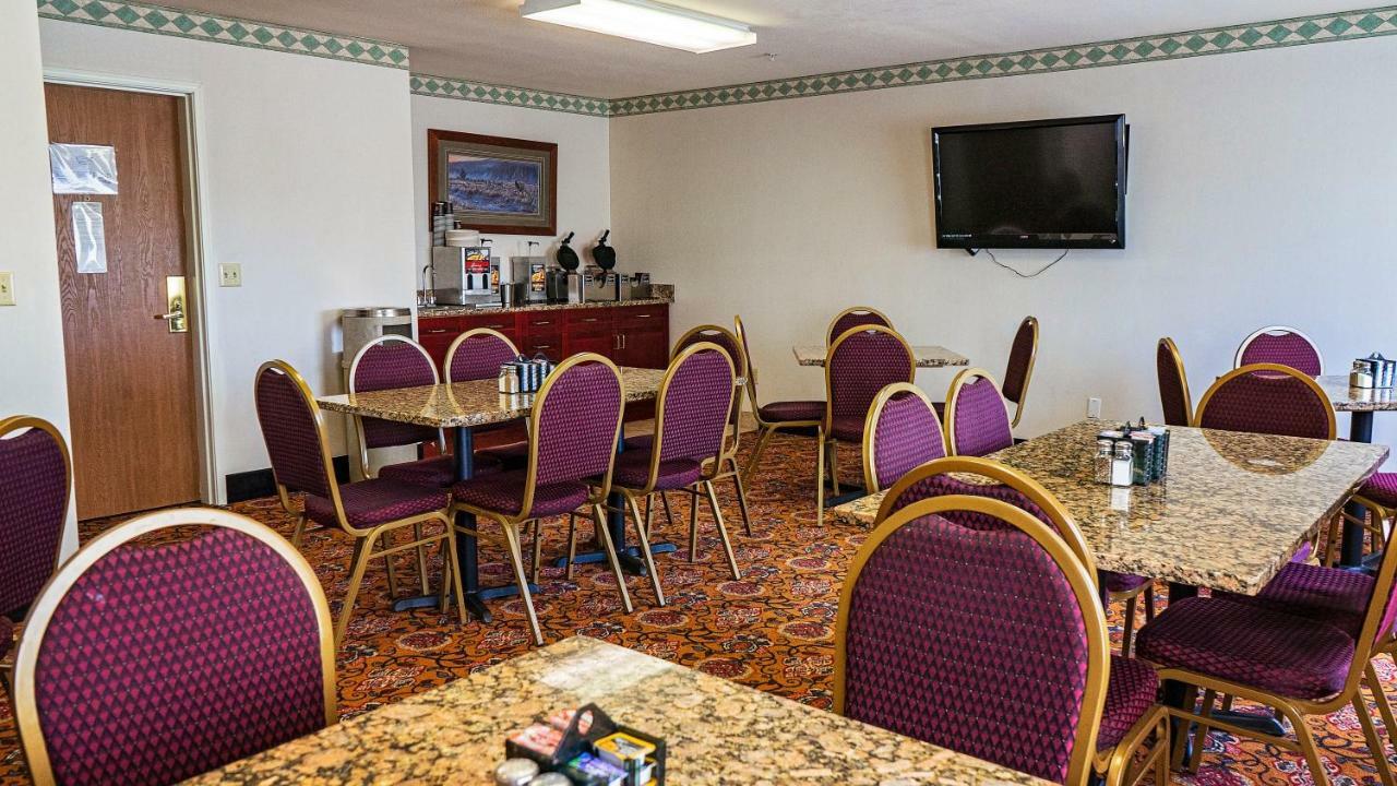 Fairbridge Inn Express Dillon Bagian luar foto